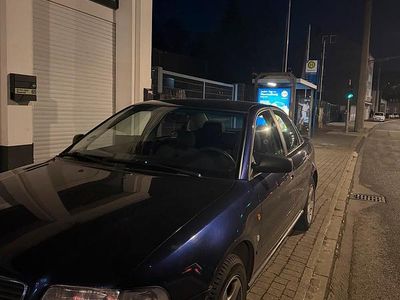 Usata Audi A4 101 CV (74 kW) 1996 Blu Berlina