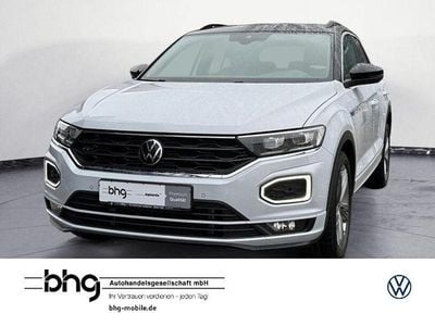 White silver metallic/schwarz Gebraucht 2022 VW T-Roc Sport SUV | 27.230 € (Fairer Preis)