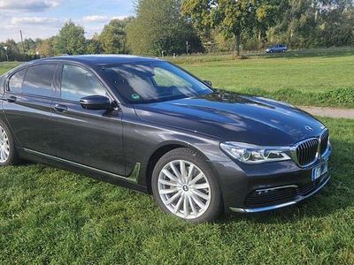 BMW 730