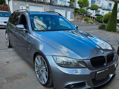 Gebraucht BMW 330 M Performance 245 PS (180 kW) 2009 Grau Kombi