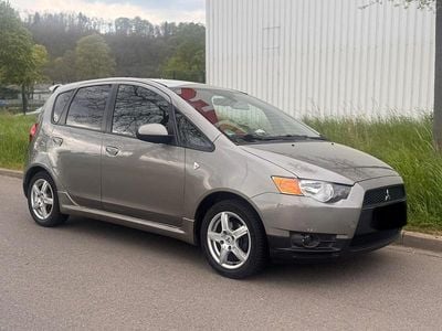 Usata Mitsubishi Colt 85 CV (62 kW) 2011 Marrone Utilitaria
