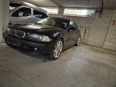 Gebraucht BMW 320 Cabriolet 170 PS (125 kW) 2000 Schwarz Cabrio