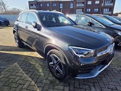 Gebraucht Mercedes GLC43 AMG AMG line 194 PS (142 kW) 2020 Obsidianschwarz metallic SUV