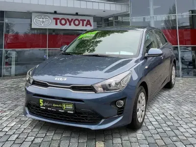 Gebraucht Kia Rio Vision 101 PS (74 kW) 2023 (eu3) smoke blue (metallic) Limousine