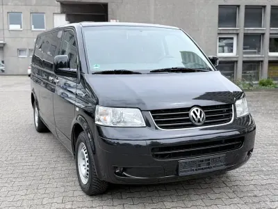 Second-hand VW Caravelle 105 CP (77 kW) 2005 Negru Van