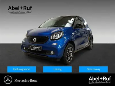 Używany Smart ForFour Prime 90 KM (66 kW) 2019 Niebieski Hatchback