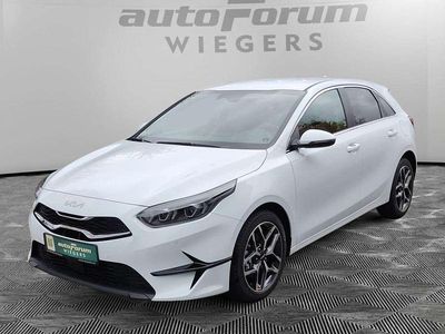 Neu Kia Ceed 140 PS (102 kW) 2025 (wd) casa white s Kleinwagen
