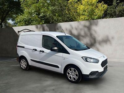 Gebraucht Ford Transit Trend 101 PS (74 kW) 2020 Weiß Van / Kleinbus