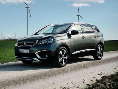 Gebraucht Peugeot 5008 Allure 116 PS (85 kW) 2017 Grün SUV