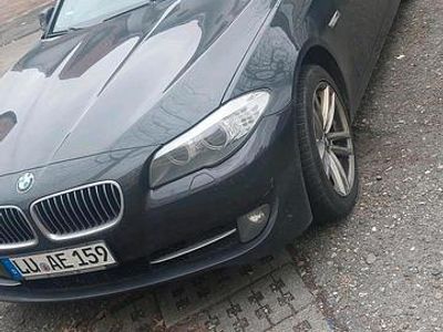 Gebraucht BMW 525 218 PS (160 kW) 2012 Grau Kombi