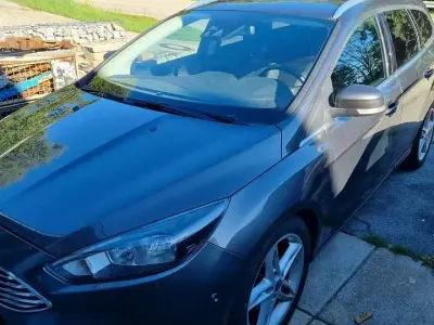 Gebraucht Ford Focus Titanium 125 PS (91 kW) 2014 Kombi