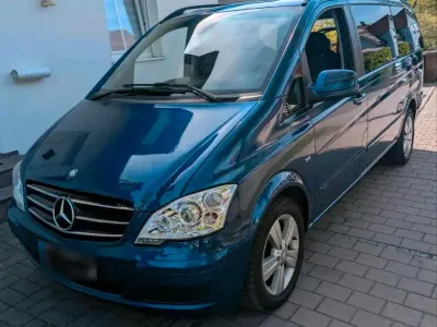 Gebraucht Mercedes Viano Edition 224 PS (164 kW) 2011 Blau Van / Kleinbus