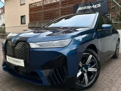 Gebraucht BMW iX M Sport 239 kW (326 PS) 2021 Blau SUV