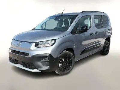 Neu Fiat Doblò 131 PS (96 kW) 2025 Maestro grau metallic Van / Kleinbus