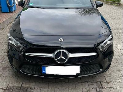 Gebraucht Mercedes A200 150 PS (110 kW) 2019 Schwarz Limousine