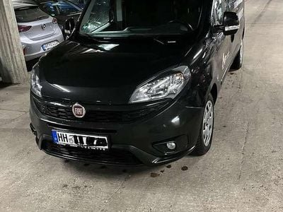 Gebraucht Fiat Doblò S 95 PS (69 kW) 2018 Schwarz Van / Kleinbus