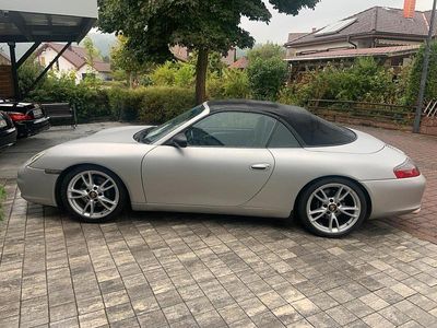 Porsche 911 Carrera Cabriolet