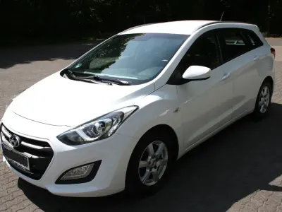 Brugt Hyundai i30 Classic 110 HK (80 kW) 2016 Hvid Sedan