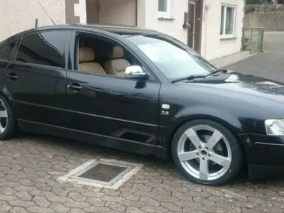 Gebraucht VW Passat Highline 150 PS (110 kW) 1998 Schwarz Limousine