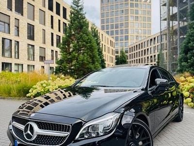 Gebraucht Mercedes CLS350 AMG line 258 PS (189 kW) 2016 Schwarz Limousine