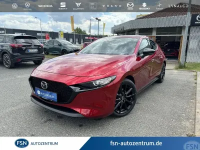 Neu Mazda 3 Homura-Line 140 PS (102 kW) 2026 Rot Limousine