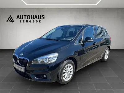Gebraucht BMW 216 Advantage 102 PS (75 kW) 2017 Schwarz Van / Kleinbus