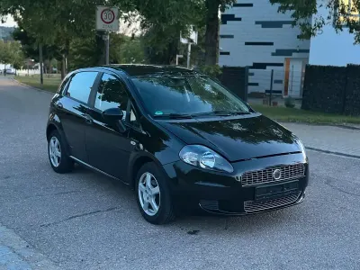 Gebraucht Fiat Punto 80 PS (58 kW) 2009 Schwarz Kleinwagen
