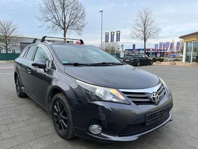 gebraucht Toyota Avensis 2.0 D-4D KAMERA+TEMPOMAT+SHZ+LEDER