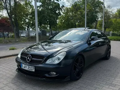 Gebraucht Mercedes CLS320 224 PS (164 kW) 2007 Schwarz Limousine
