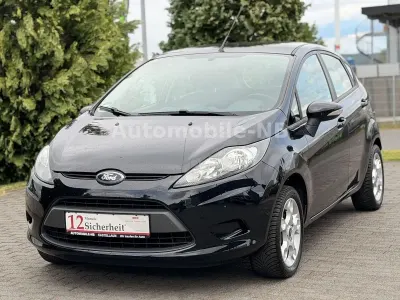 Gebraucht Ford Fiesta Trend 82 PS (60 kW) 2013 Schwarz Limousine