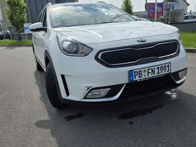 Gebraucht Kia Niro Spirit 105 PS (77 kW) 2017 SUV