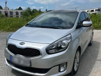Gebraucht Kia Carens Spirit 136 PS (100 kW) 2013 Grau Van / Kleinbus