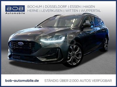 Grau Gebraucht 2024 Ford Focus ST-Line Limousine | 23.888 € (Guter Preis)