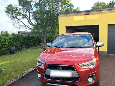 Gebraucht Mitsubishi ASX Diamant Edition 150 PS (110 kW) 2015 Rot SUV