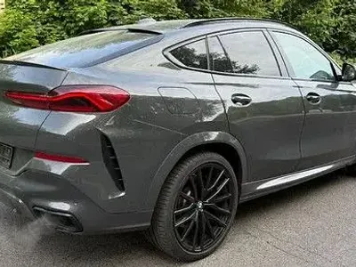 Gebraucht BMW X6 M50 Performance 530 PS (389 kW) 2022 Grau SUV