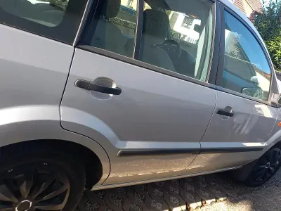 Brugt Ford Fusion 2003 Grå Hatchback
