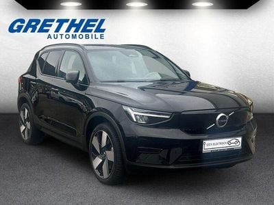 Stone) / solid (schwarz Gebraucht 2022 Volvo XC40 Plus SUV | 29.980 € (Fairer Preis)