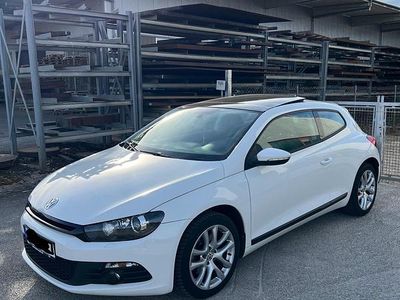 Weiß Gebraucht 2009 VW Scirocco Coupé | 7.500 € (Etwas zu teuer)