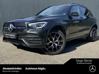 Gebraucht Mercedes GLC300e AMG 320 PS (235 kW) 2021 Grau SUV