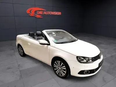 Usata VW Eos 122 CV (89 kW) 2012 Bianco Cabrio