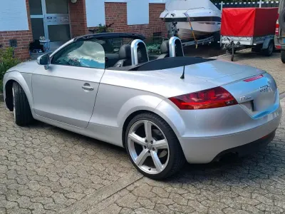 Gebraucht Audi TT Roadster 200 PS (147 kW) 2009 Silber Cabrio