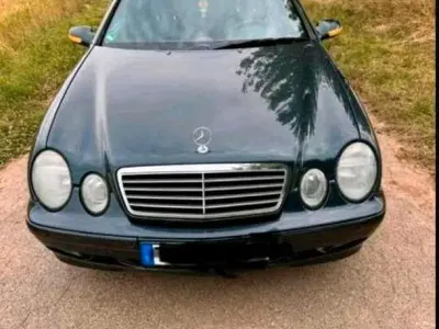 Używany Mercedes CLK230 193 KM (141 kW) 1999 Czarny Coupe
