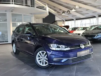 Gebraucht VW Golf VII Comfortline 116 PS (85 kW) 2017 Atlantic blue Kombi