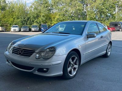 Mercedes C180