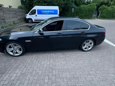 Gebraucht BMW 520 190 PS (139 kW) 2017 Schwarz Limousine