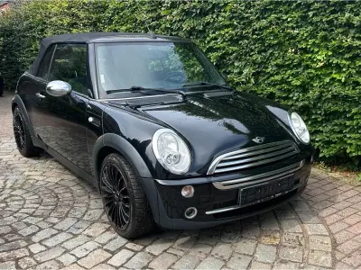 Gebraucht Mini Cooper Cabriolet 116 PS (85 kW) 2005 Schwarz Cabrio