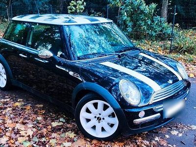 Gebraucht Mini Cooper 90 PS (66 kW) 2022 Schwarz Kleinwagen