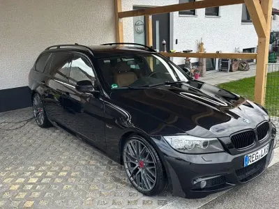 Gebraucht BMW 320 M Sport 177 PS (130 kW) 2009 Schwarz Kombi