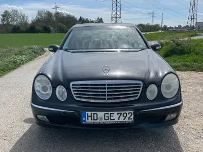 Brugt Mercedes E220 Elegance 170 HK (125 kW) 2004 Sort Sedan