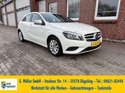 Gebraucht Mercedes A180 122 PS (89 kW) 2015 Weiß Limousine